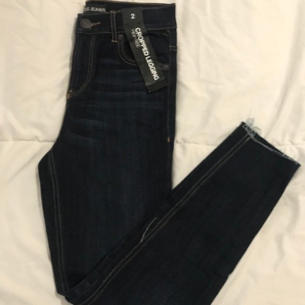 Express NWT high rise cropped legging